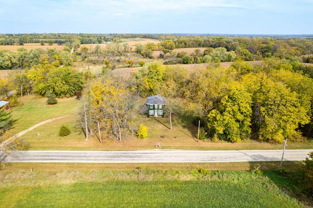 7093 Forest Preserve Road, Rockton, IL 61072