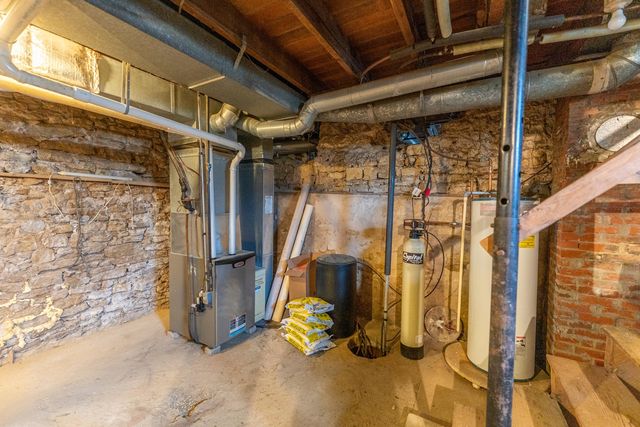 7093 Forest Preserve Road, Rockton, IL 61072