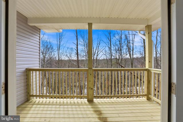607 SOUTH LAKEVIEW, Cross Junction, VA 22625