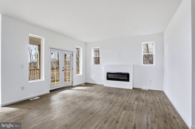 607 SOUTH LAKEVIEW, Cross Junction, VA 22625