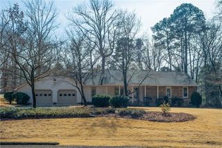 678 Loblolly Drive, Vass, NC 28394