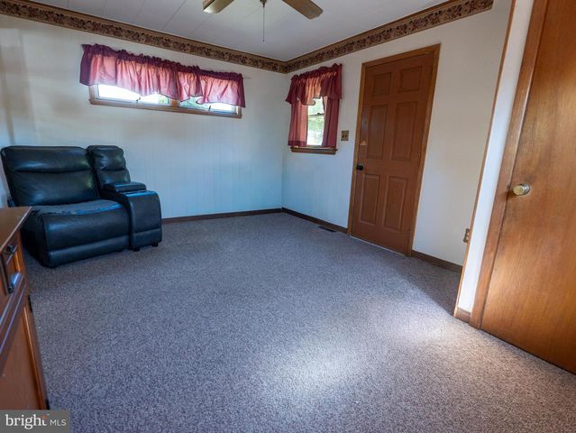 24 CHARLES PL, Pennsville, NJ 08070