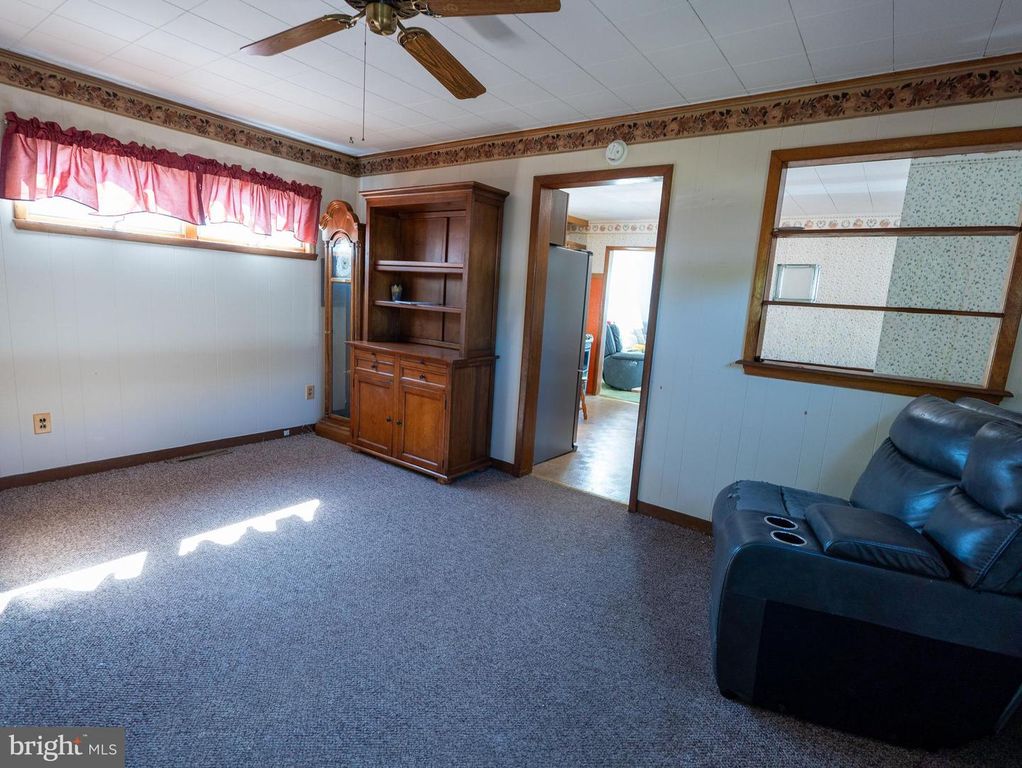 Image 21 of property listing at 24 CHARLES PL, Pennsville, NJ 08070