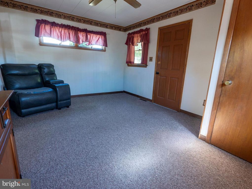 Image 22 of property listing at 24 CHARLES PL, Pennsville, NJ 08070
