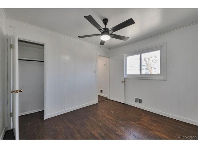 5718 Iris St, Arvada, CO 80002