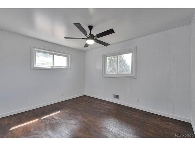 5718 Iris St, Arvada, CO 80002