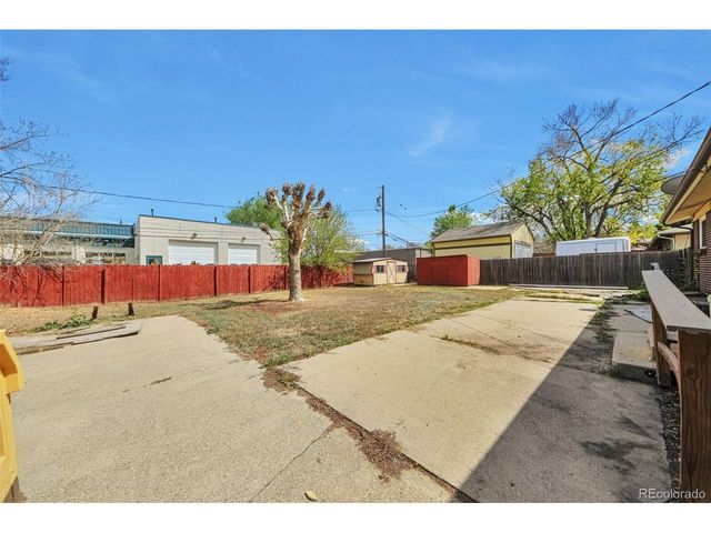 5718 Iris St, Arvada, CO 80002