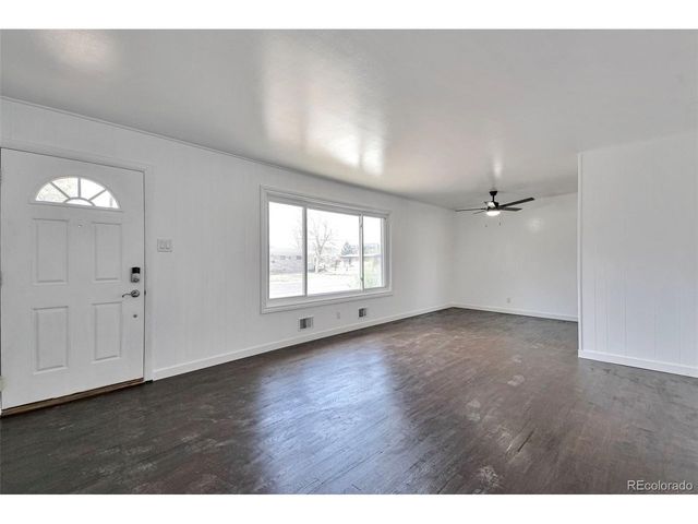 5718 Iris St, Arvada, CO 80002