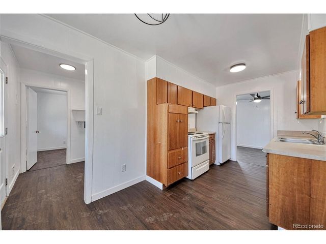 5718 Iris St, Arvada, CO 80002