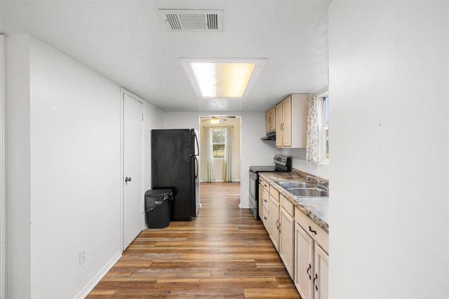 1172 County Road 268, Somerville, TX 77879