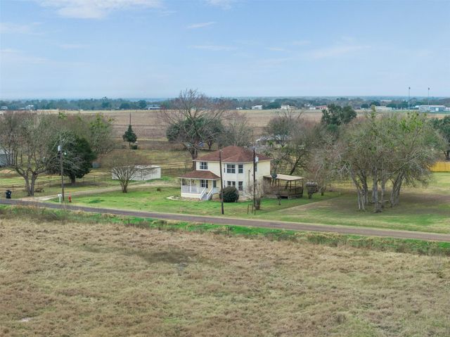 1172 County Road 268, Somerville, TX 77879