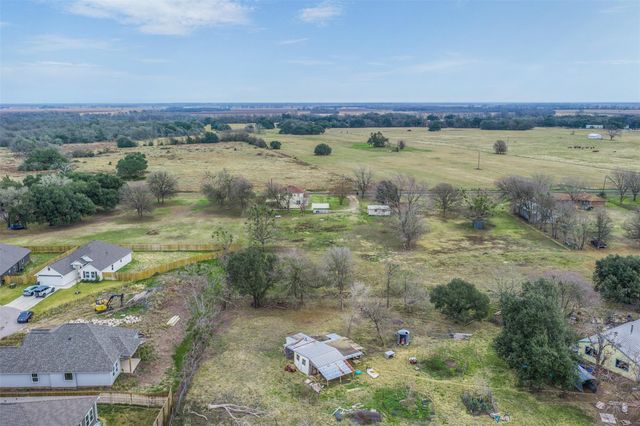 1172 County Road 268, Somerville, TX 77879