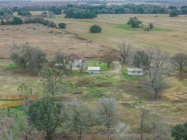 1172 County Road 268, Somerville, TX 77879