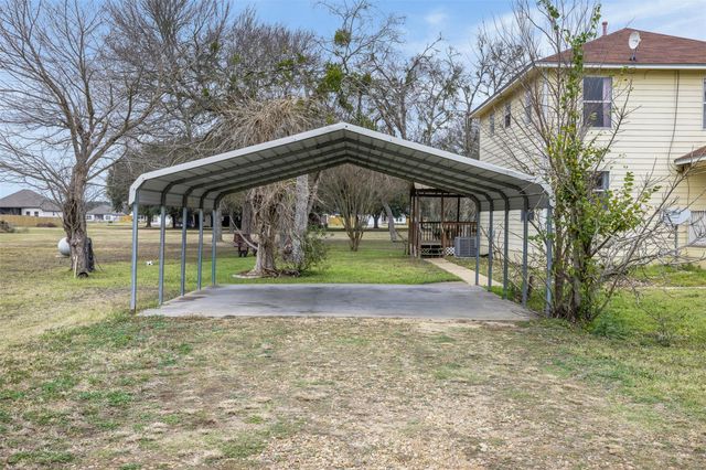 1172 County Road 268, Somerville, TX 77879