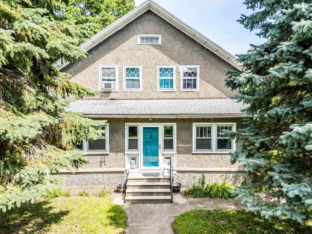 1127 Independence Avenue, Waterloo, IA 50703