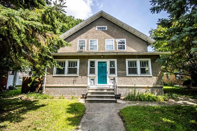 1127 Independence Avenue, Waterloo, IA 50703