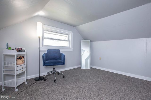 207 N LINDEN ST, Robesonia, PA 19551