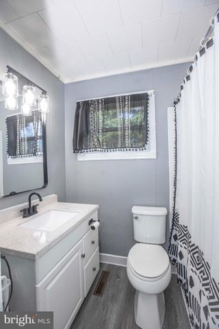 207 N LINDEN ST, Robesonia, PA 19551