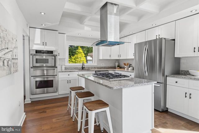 8107 GLADSTONE RD, Glenside, PA 19038