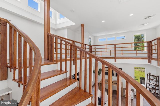 8107 GLADSTONE RD, Glenside, PA 19038