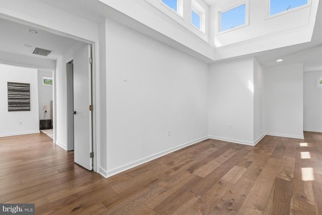 8107 GLADSTONE RD, Glenside, PA 19038