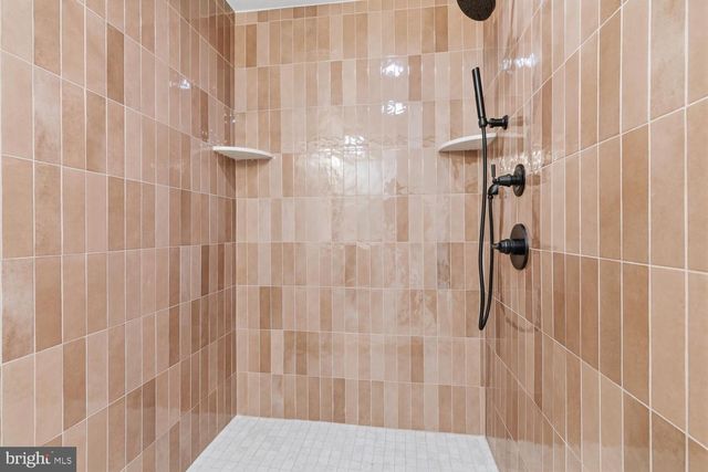 8107 GLADSTONE RD, Glenside, PA 19038