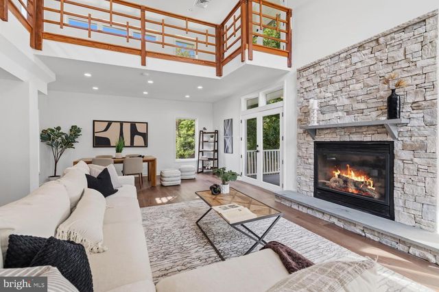 8107 GLADSTONE RD, Glenside, PA 19038