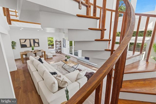 8107 GLADSTONE RD, Glenside, PA 19038