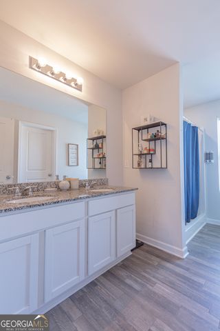 306 Duck Walk Way, Hogansville, GA 30230