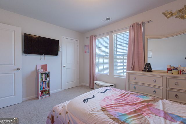 306 Duck Walk Way, Hogansville, GA 30230