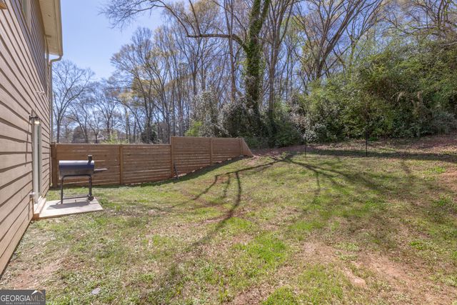 306 Duck Walk Way, Hogansville, GA 30230