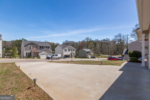 306 Duck Walk Way, Hogansville, GA 30230