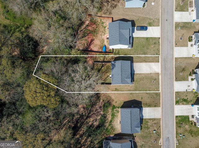 306 Duck Walk Way, Hogansville, GA 30230