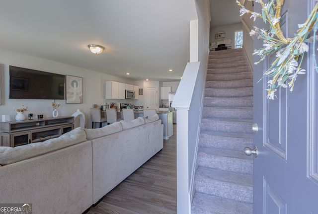 306 Duck Walk Way, Hogansville, GA 30230