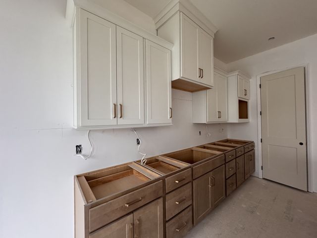 5924 Luke Court, Arrington, TN 37014