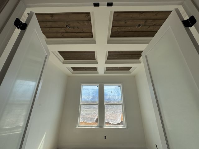 5924 Luke Court, Arrington, TN 37014