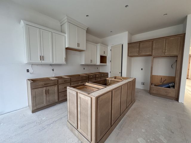 5924 Luke Court, Arrington, TN 37014