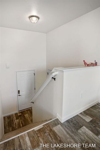 1211 Jayberry Drive, Holland, MI 49424