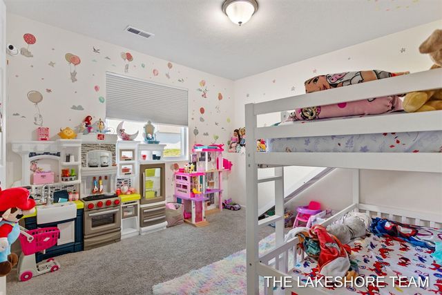 1211 Jayberry Drive, Holland, MI 49424