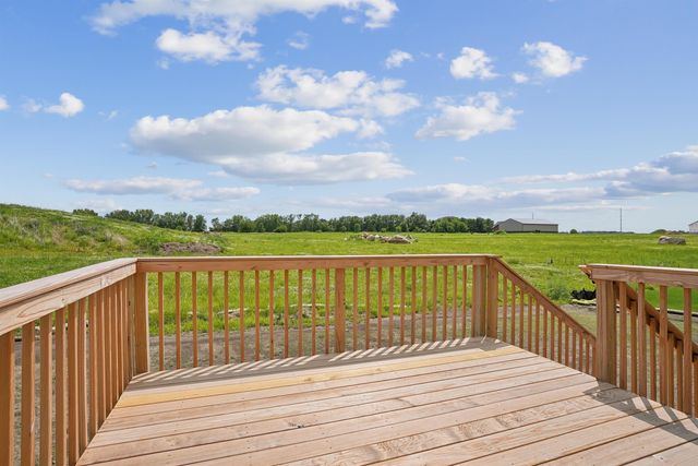 3732 Broomfield Drive, Cedar Falls, IA 50613