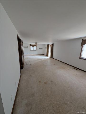 9345 Weber Road, Columbus, MI 48063