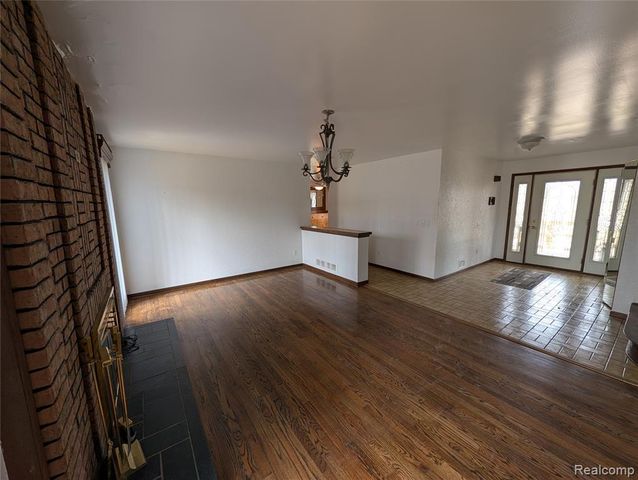 9345 Weber Road, Columbus, MI 48063