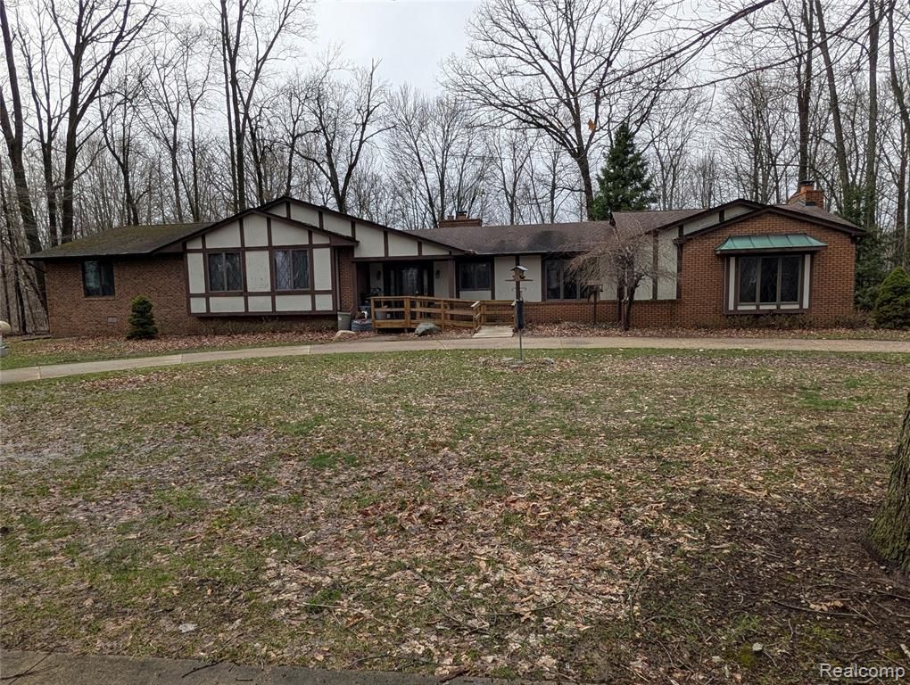 9345 Weber Road, Columbus, MI 48063