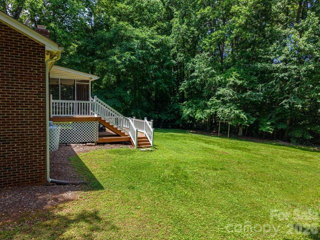 2316 Old NC 27 Highway, Mount Holly, NC 28120