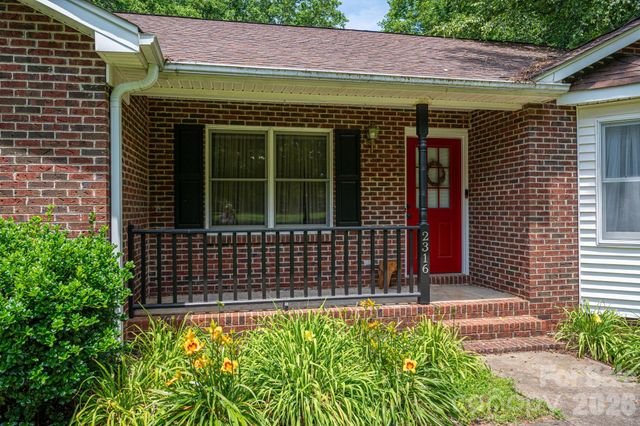 2316 Old NC 27 Highway, Mount Holly, NC 28120