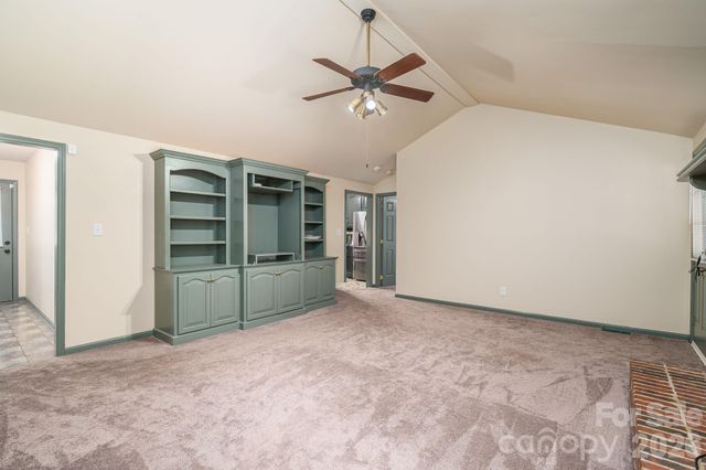 2316 Old NC 27 Highway, Mount Holly, NC 28120