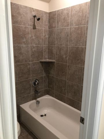 2436 Valley Lane, Carrollton, TX 75010