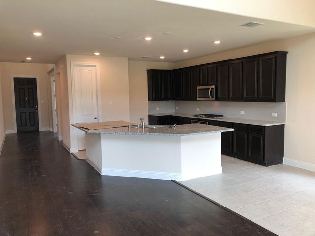 2436 Valley Lane, Carrollton, TX 75010