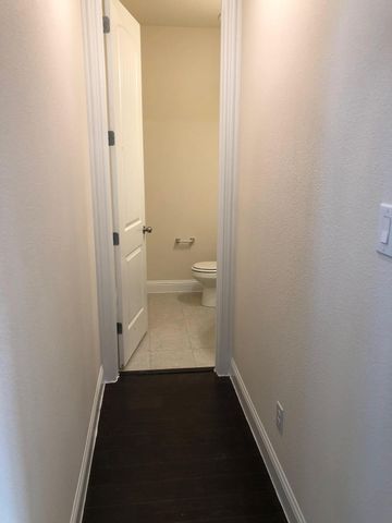 2436 Valley Lane, Carrollton, TX 75010