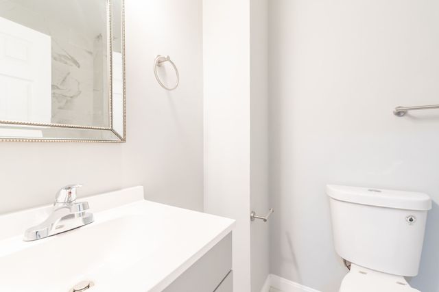 184 Avenue C -2, Woonsocket, RI 02895
